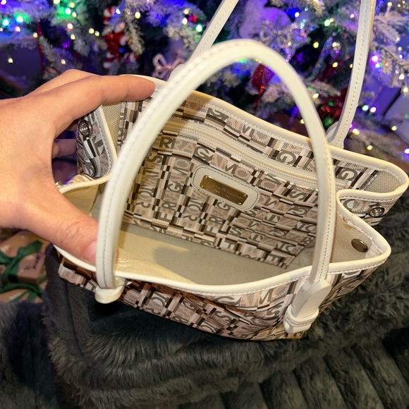 🤍Salvatore Ferragamo Gancini-print small tote bag🤍 - Picture 3 of 9